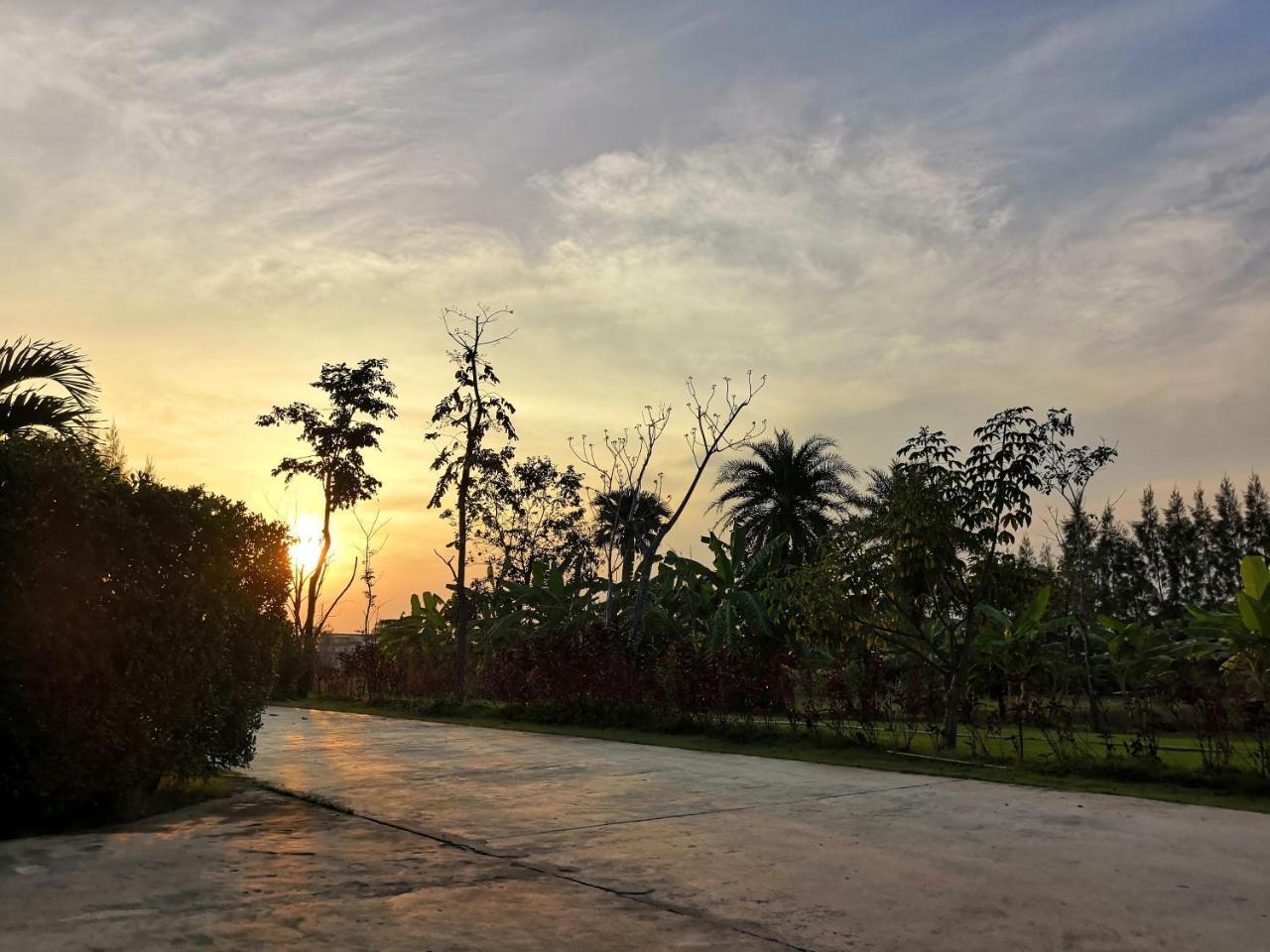 Ban Huai Sua On Green Resort מראה חיצוני תמונה
